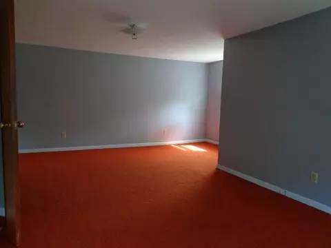 603 W Lawndale Dr, Macomb, IL 61455 photo 8