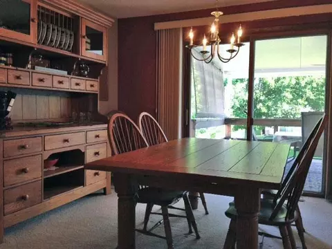 124 Pam Ln, Macomb, IL 61455 photo 4
