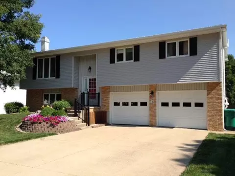 124 Pam Ln, Macomb, IL 61455 photo 1