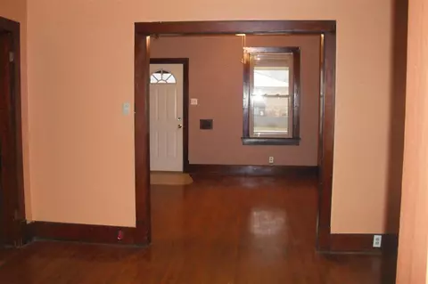 538 S Dudley Dr, Macomb, IL 61455 photo 2