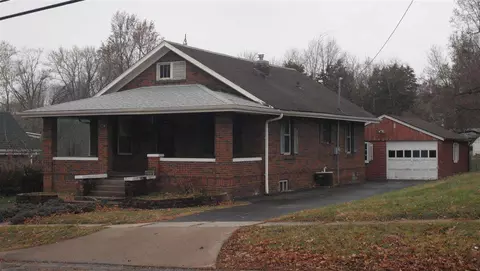 538 S Dudley Dr, Macomb, IL 61455 photo 1