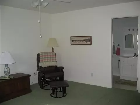 223 Scotch Pine Dr, Macomb, IL 61455 photo 17