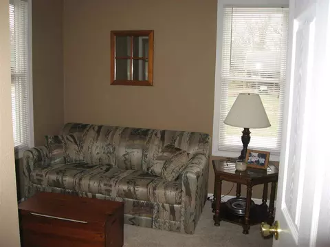 430 S Clay St, Macomb, IL 61455 photo 10