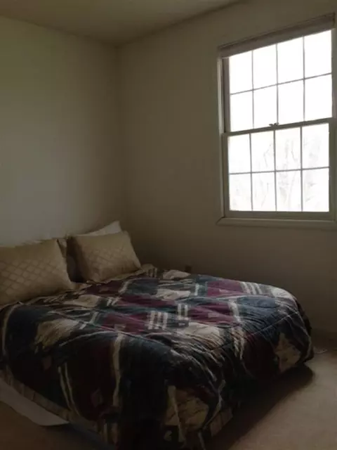 90 W Richmond Rd, Macomb, IL 61455 photo 12