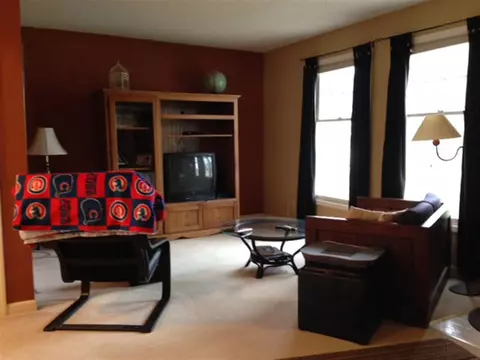 90 W Richmond Rd, Macomb, IL 61455 photo 2