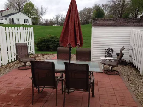 90 W Richmond Rd, Macomb, IL 61455 photo 16