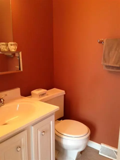 90 W Richmond Rd, Macomb, IL 61455 photo 8