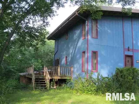 600 E Flint Rd, Macomb, IL 61455 photo 2