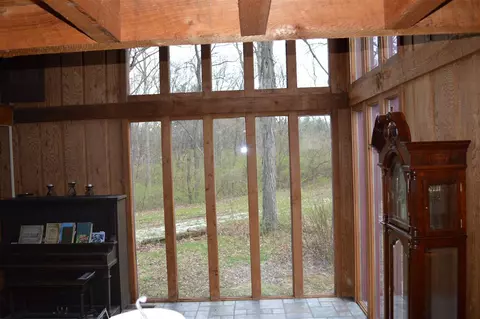 600 E Flint Rd, Macomb, IL 61455 photo 9