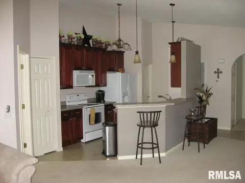 1012 Willow Rd, Macomb, IL 61455 photo 6