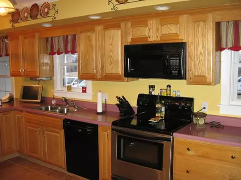 450 Emily Rd, Sciota, IL 61475 photo 8