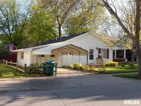 712 E Jefferson St, Macomb, IL 61455 photo 3