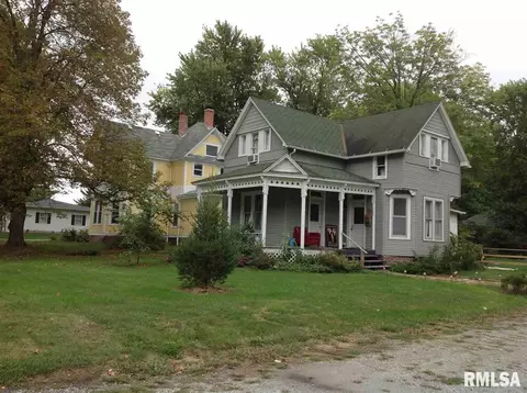 303 E Grant, Macomb, IL 61455 photo 1