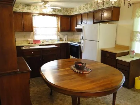 143 Harmony Ln, Macomb, IL 61455 photo 7