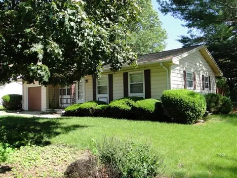 143 Harmony Ln, Macomb, IL 61455 photo 2