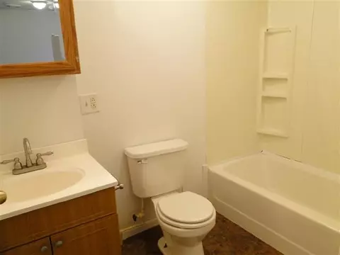 1014 E Wheeler Dr, Macomb, IL 61455 photo 14