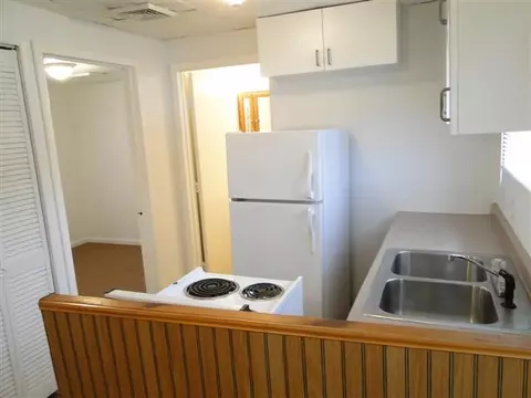 1014 E Wheeler Dr, Macomb, IL 61455 photo 9