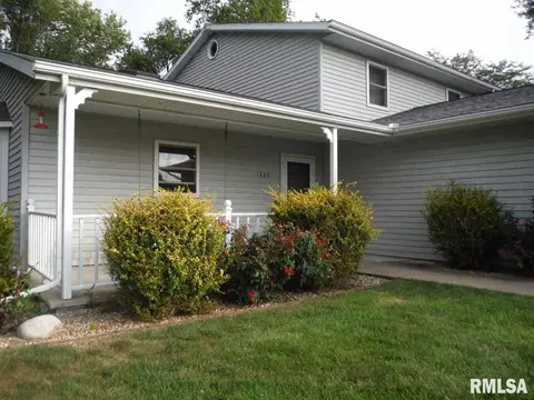 1325 E Myrtle, Canton, IL 61520 photo 8