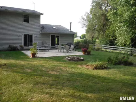 1325 E Myrtle, Canton, IL 61520 photo 11