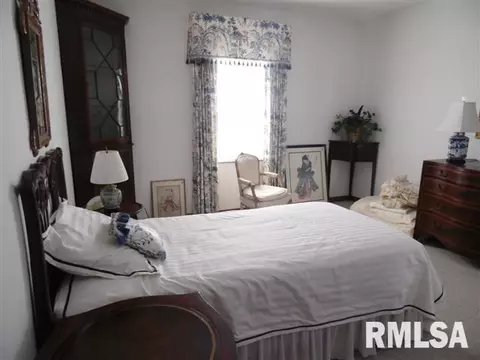 627 E Franklin St, Macomb, IL 61455 photo 21