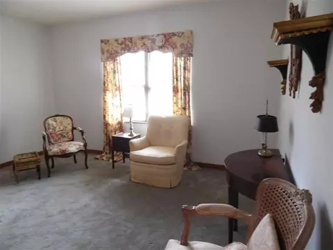 627 E Franklin St, Macomb, IL 61455 photo 27