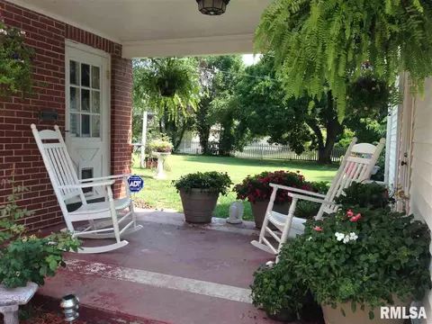 425 S Randolph St, Macomb, IL 61455 photo 19