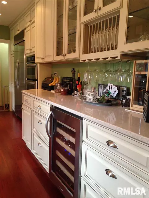 425 S Randolph St, Macomb, IL 61455 photo 8