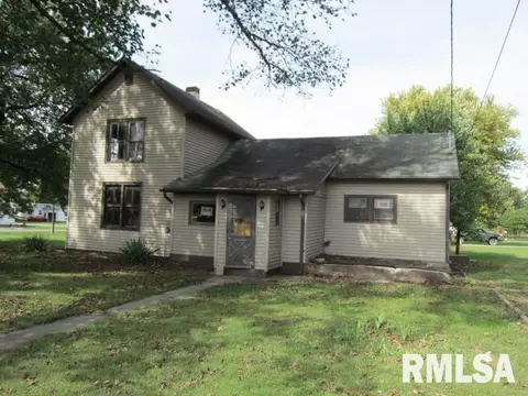 704 E Jackson St, Cuba, IL 61427 photo 1