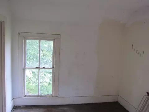 704 E Jackson St, Cuba, IL 61427 photo 10