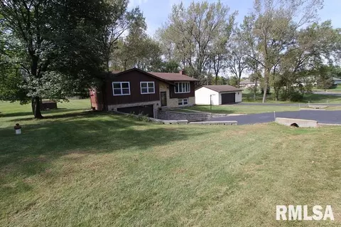 7660 W Chestnut Dr, Edwards, IL 61528 photo 3