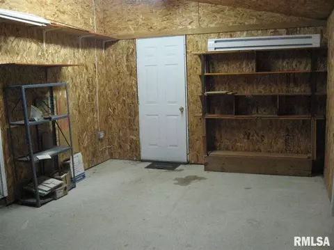 560 E Gridley St, Bushnell, IL 61422 photo 15
