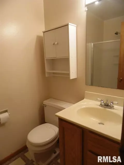 916 Candy Ln, Macomb, IL 61455 photo 7