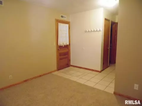 916 Candy Ln, Macomb, IL 61455 photo 9