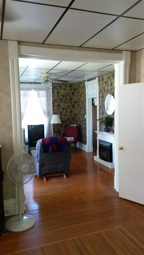 300 E 3rd, Vermont, IL 61484 photo 5