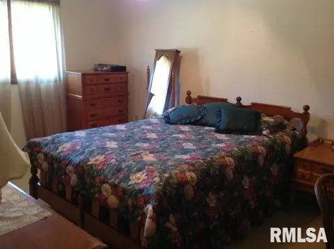 200 Scotch Pine Dr, Macomb, IL 61455 photo 8