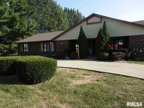 503 James Dr, Macomb, IL 61455 photo 1