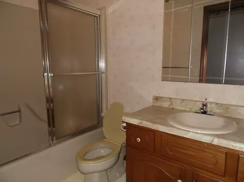 503 James Dr, Macomb, IL 61455 photo 12