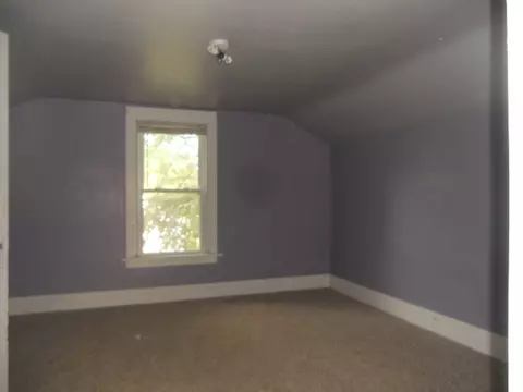 233 W Piper St, Macomb, IL 61455 photo 7