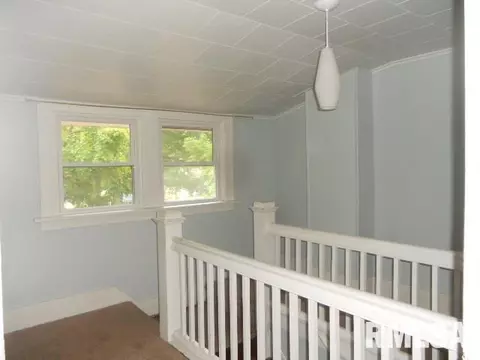 233 W Piper St, Macomb, IL 61455 photo 10