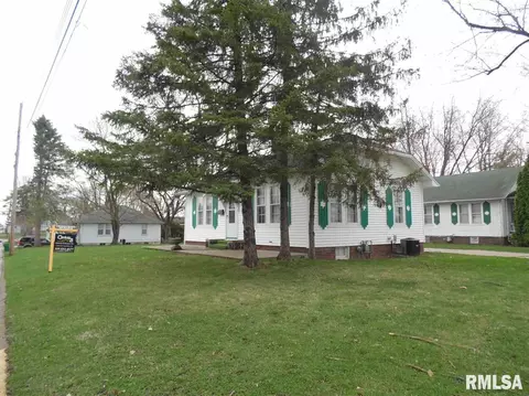 1003 E Jefferson St, Macomb, IL 61455 photo 1