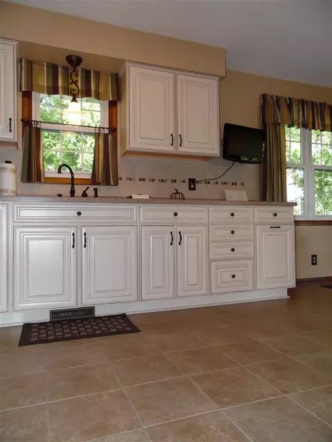 10203 W Lake Camelot Dr, Mapleton, IL 61547 photo 8