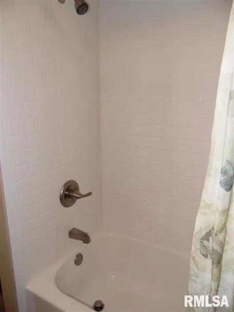 10203 W Lake Camelot Dr, Mapleton, IL 61547 photo 21
