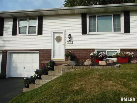 10203 W Lake Camelot Dr, Mapleton, IL 61547 photo 3
