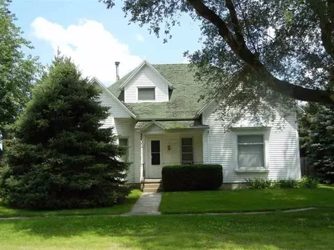 220 E State St, Good Hope, IL 61438 photo 1