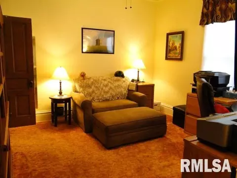 700 N Mcarthur St, Macomb, IL 61455 photo 15