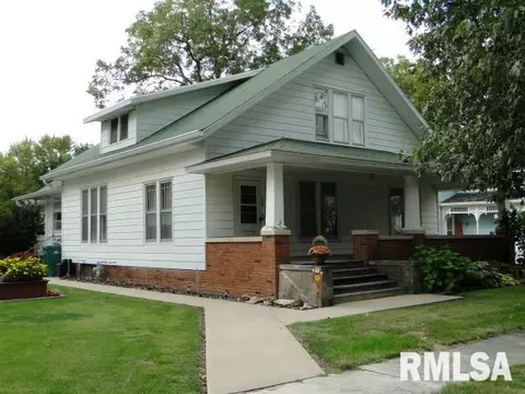 700 N Mcarthur St, Macomb, IL 61455 photo 1