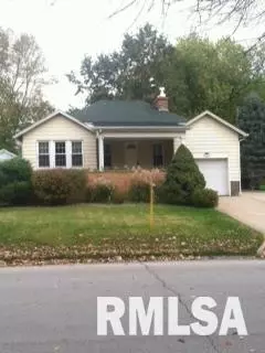 721 S Johnson St, Macomb, IL 61455 photo 1