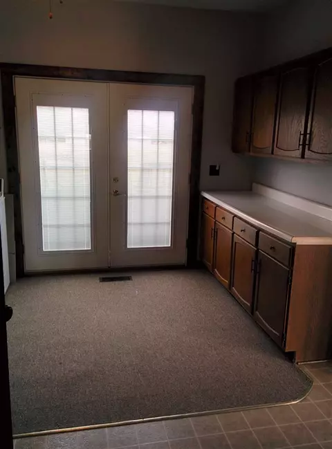 206 E Mcgowan, Industry, IL 61440 photo 10