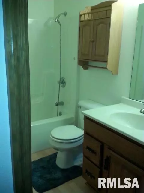 1445 E Myrtle, Canton, IL 61520 photo 30