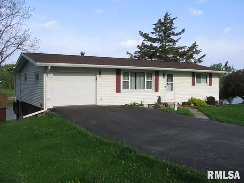 83 Oak Ln, Avon, IL 61415 photo 1